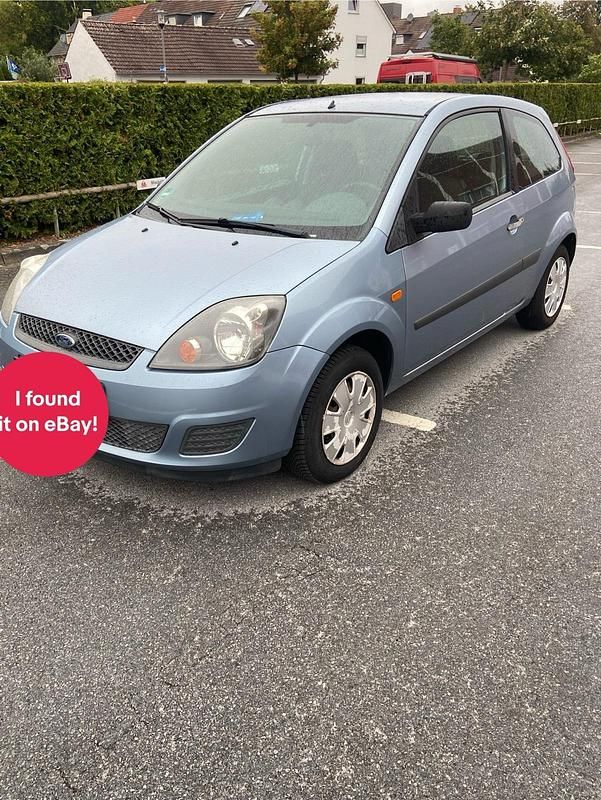 Blau Gebraucht 2006 Ford Fiesta Kleinwagen | 2.300 € (Fairer Preis) - Bild 1/4