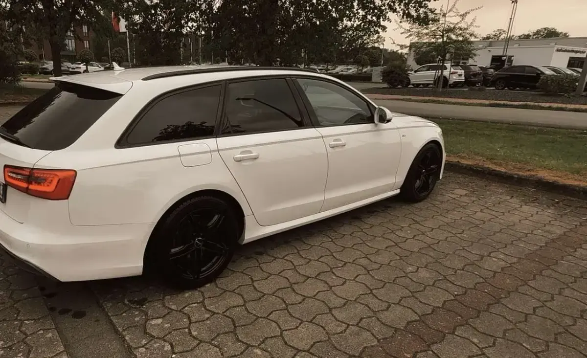Gebraucht Audi A6 Ambiente 177 PS (130 kW) 2012 Weiß Kombi