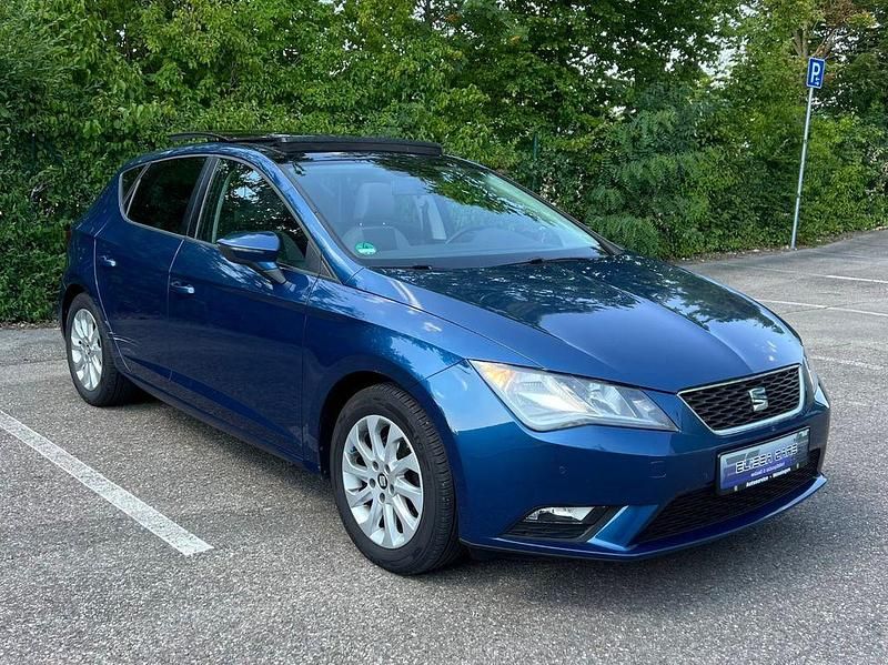 Gebraucht Seat Leon Style 125 PS (91 kW) 2015 Blau Limousine