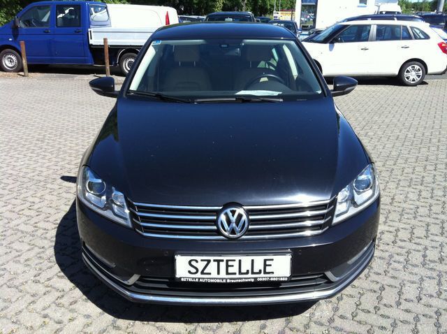 Gebraucht VW Passat Highline 177 PS (130 kW) 2013 Schwarz Limousine