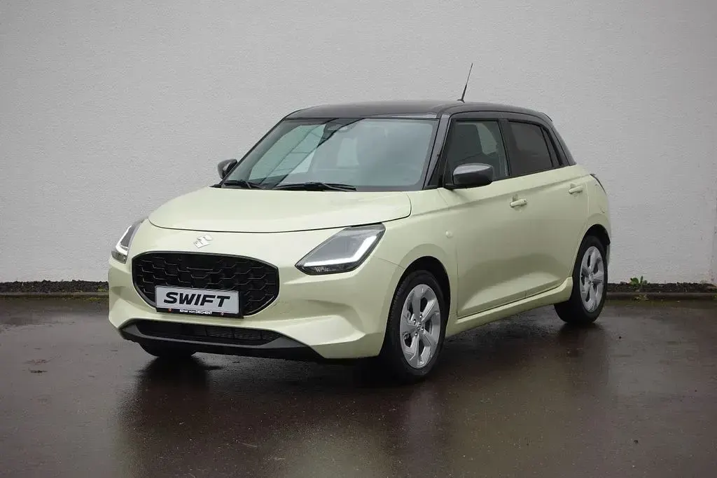 Neu Suzuki Swift Comfort 83 PS (61 kW) 2026 Gelb Kleinwagen