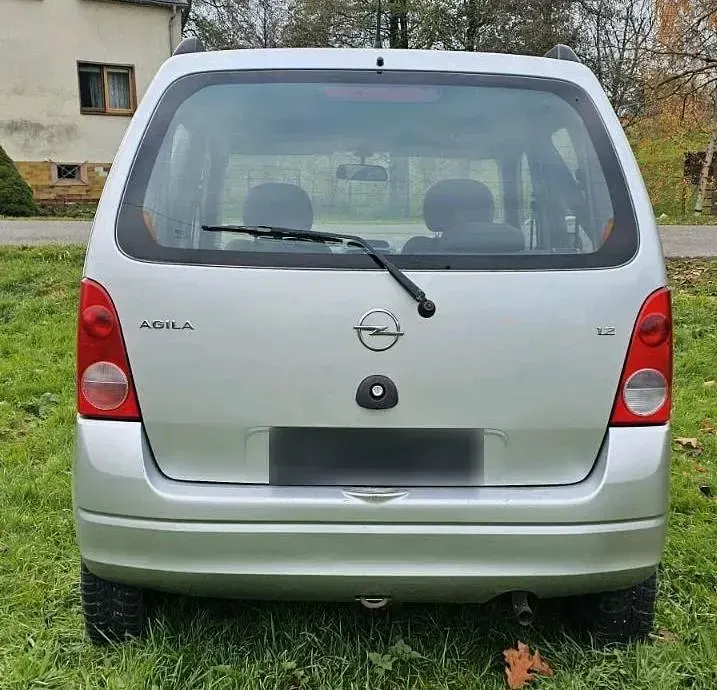 Gebraucht Opel Agila 75 PS (55 kW) 2003 Silber Van / Kleinbus