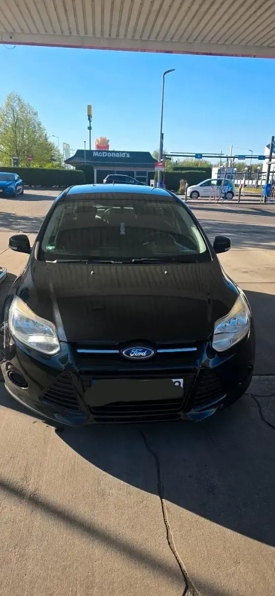 Używany Ford Focus 140 KM (102 kW) 2012 Czarny Kombi