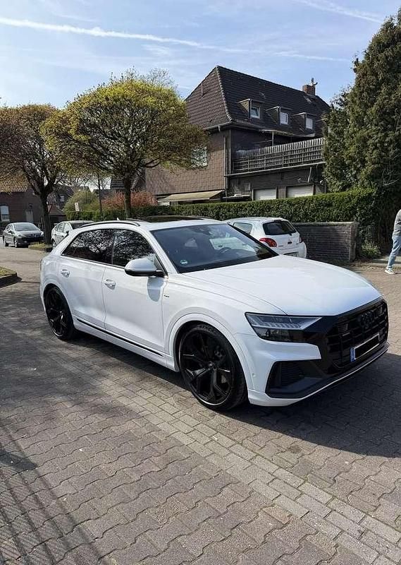 Gebraucht Audi Q8 S-Line 286 PS (210 kW) 2018 SUV