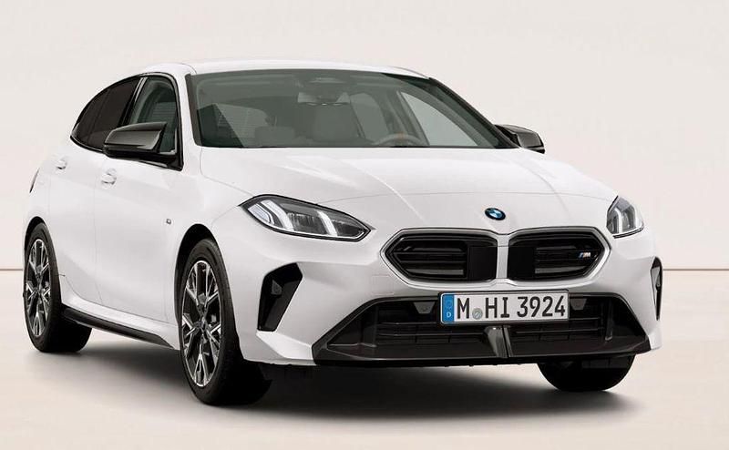 Neu BMW M135 Performance 300 PS (220 kW) 2026 Weiß Kleinwagen