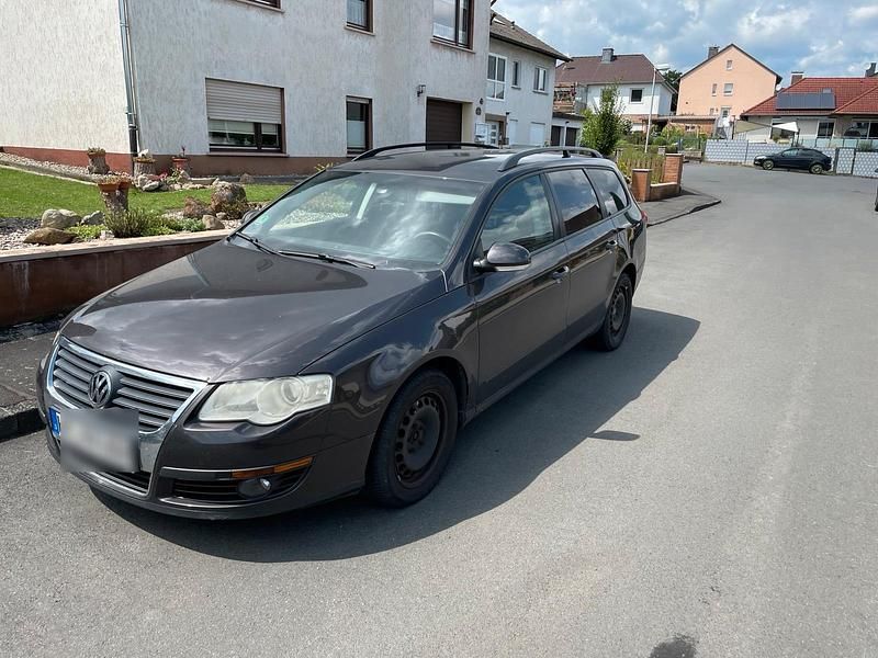 Andere farben Gebraucht 2008 VW Passat Kombi | 2.900 € (Fairer Preis) - Bild 1/4
