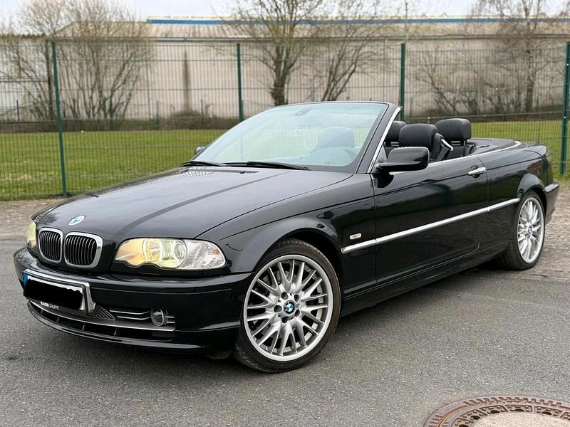 Gebraucht BMW 330 231 PS (169 kW) 2002 Schwarz Cabrio