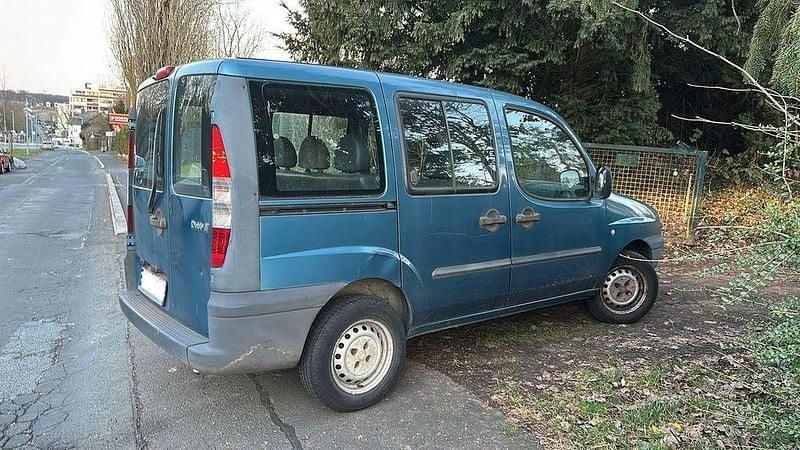 Gebraucht Fiat Doblò 65 PS (47 kW) 2001 Blau Van / Kleinbus