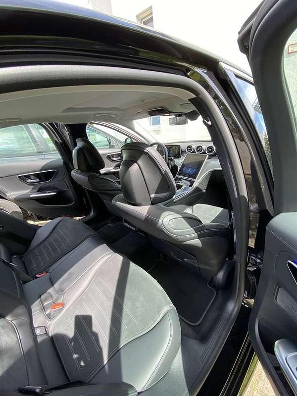 Schwarz Gebraucht 2021 Mercedes C220 AMG line Limousine | 36.000 € - Bild 1/4
