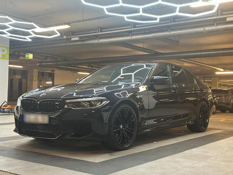 Second-hand BMW M5 600 CP (441 kW) 2020 Andere farben Berlinǎ