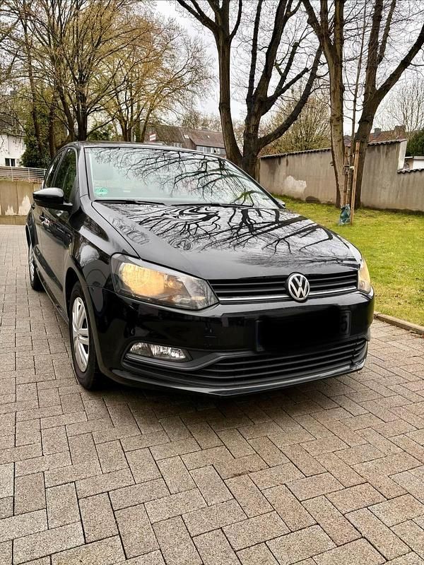 Gebraucht VW Polo Trendline 60 PS (44 kW) 2014 Schwarz Kleinwagen