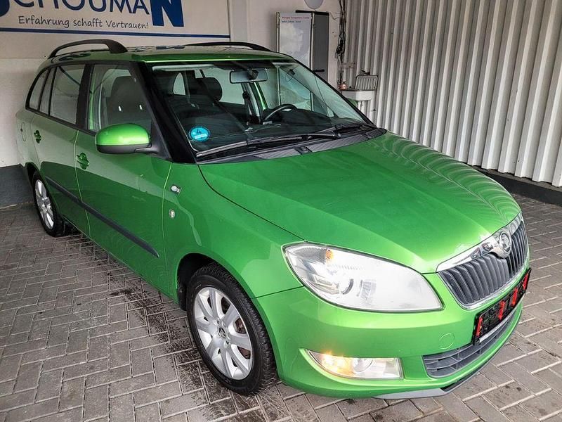Grün Gebraucht 2014 Skoda Fabia Style Limousine | 4.600 € (Guter Preis) - Bild 1/4