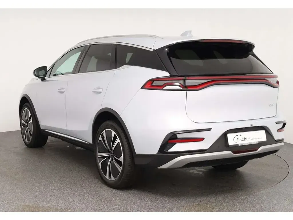 Neu BYD Tang 380 kW (517 PS) 2026 Skiing white SUV