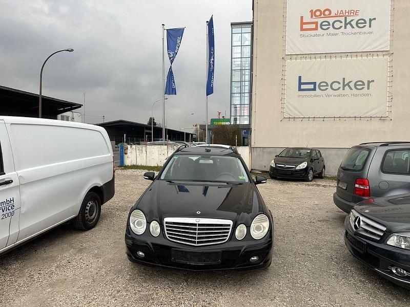 Gebraucht Mercedes E220 170 PS (125 kW) 2006 Schwarz Kombi