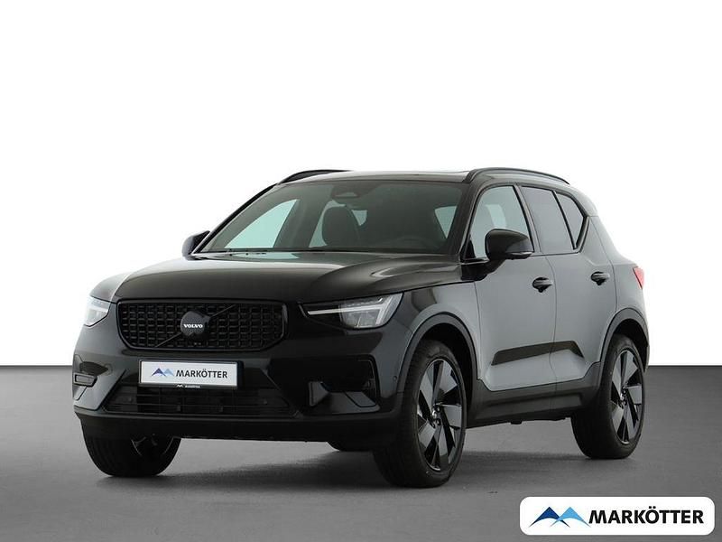 Neu Volvo XC40 Plus 197 PS (144 kW) 2025 Schwarz SUV