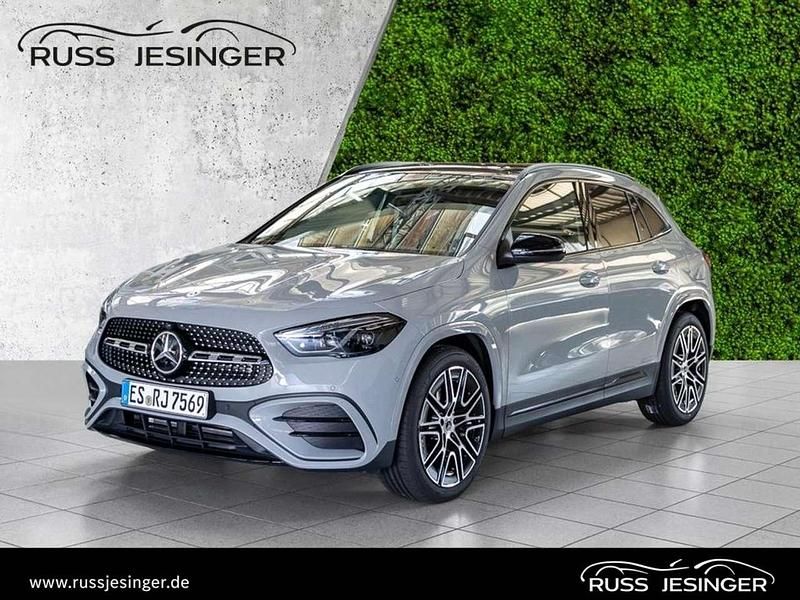 Grau Gebraucht 2025 Mercedes GLA220 AMG SUV | 47.850 € (Guter Preis) - Bild 1/3
