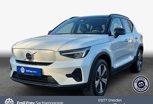 Weiß Gebraucht 2025 Volvo EX40 Plus SUV | 41.500 € - Bild 1/4