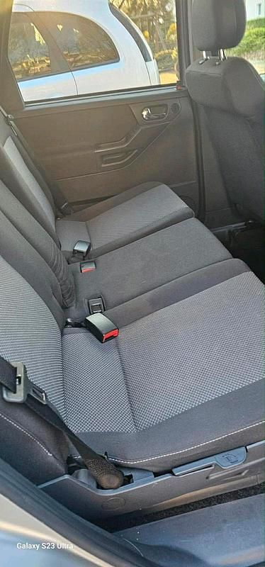 Gebraucht Opel Meriva 100 PS (73 kW) 2007 Silber Van / Kleinbus