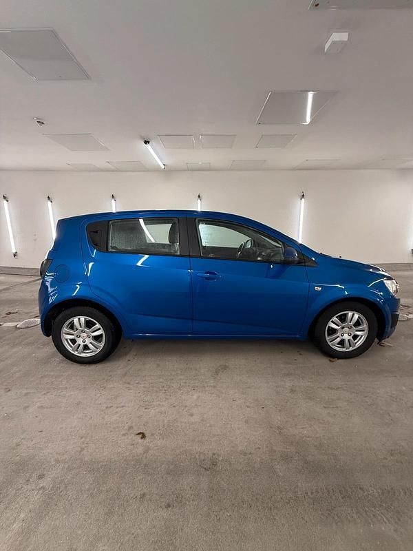 Gebraucht Chevrolet Aveo 101 PS (74 kW) 2012 Kleinwagen