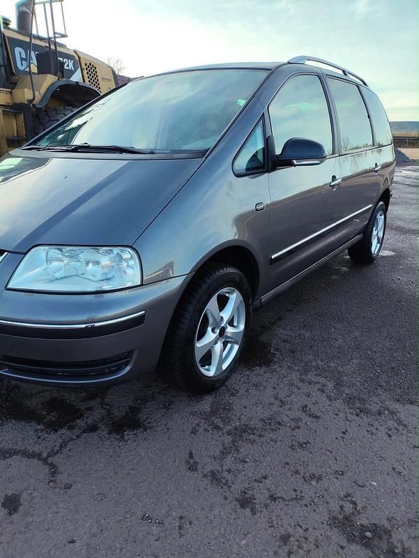 Gebraucht VW Sharan 140 PS (102 kW) 2007 Andere farben Van / Kleinbus