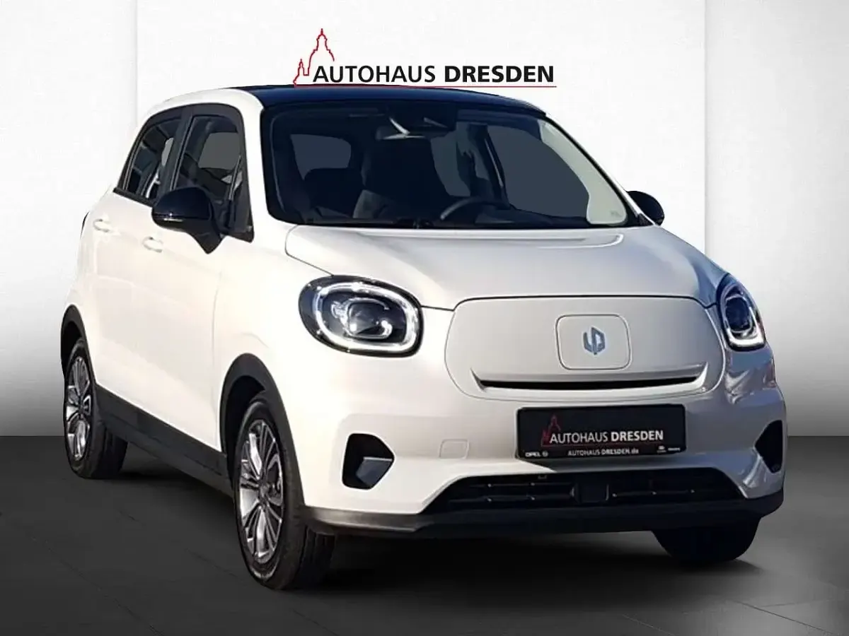 Neu Leapmotor T03 69 kW (95 PS) 2025 Blau Kleinwagen