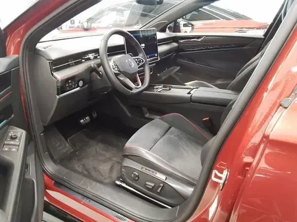 Gebraucht VW ID.7 GTX 250 kW (340 PS) 2025 Rot Kombi