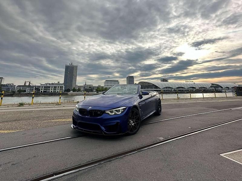 Blau Gebraucht 2019 BMW M4 Cabriolet Competition Edition Cabrio | 55.000 € (Etwas zu teuer) - Bild 1/4