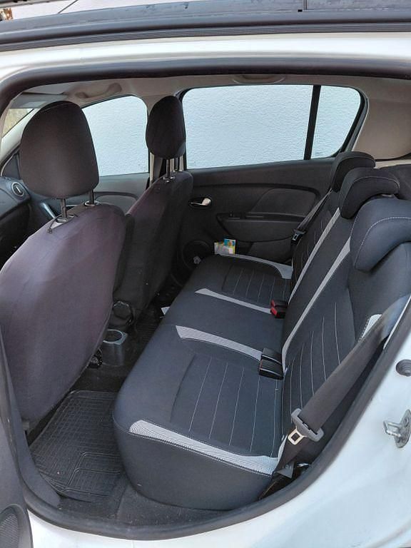 Gebraucht Dacia Sandero Prestige 90 PS (66 kW) 2017 Weiß Kleinwagen