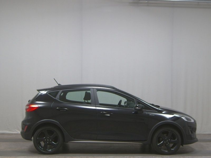 Schwarz Gebraucht 2020 Ford Fiesta Active Kleinwagen | 10.280 € (Superpreis) - Bild 1/4