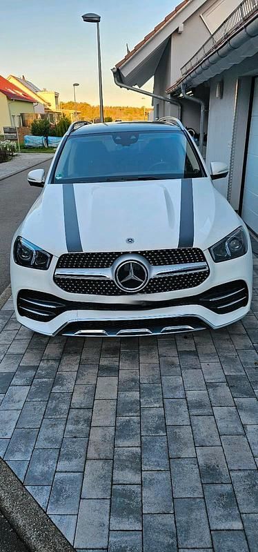 Weiß Gebraucht 2022 Mercedes GLE300 SUV | 61.250 € (Fairer Preis) - Bild 1/4
