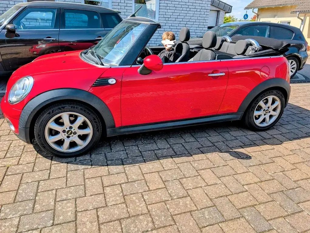 Gebraucht Mini Cooper Cabriolet 120 PS (88 kW) 2010 Rot Cabrio