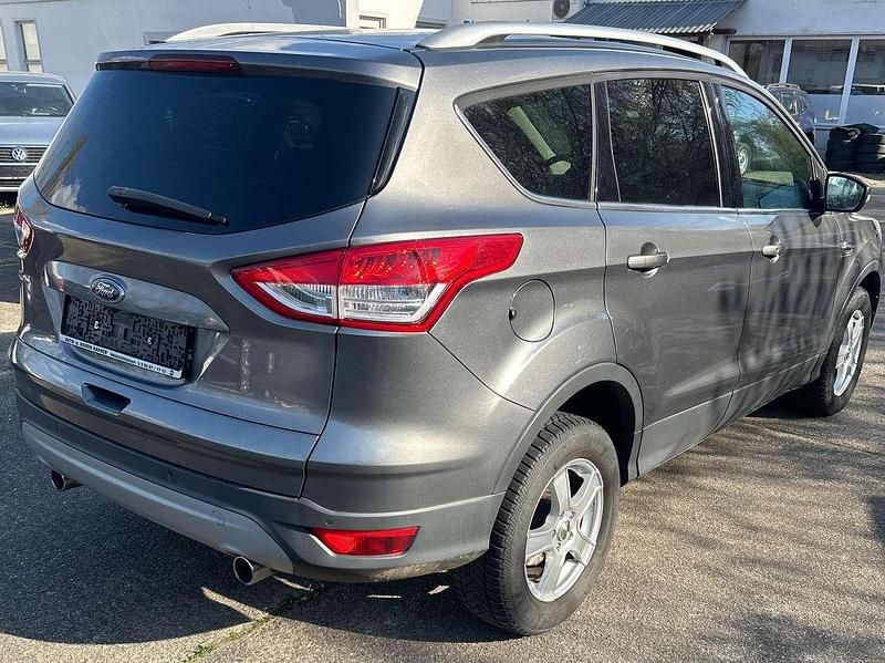 Gebraucht Ford Kuga Titanium 163 PS (119 kW) 2014 Sterling gray (foe) SUV