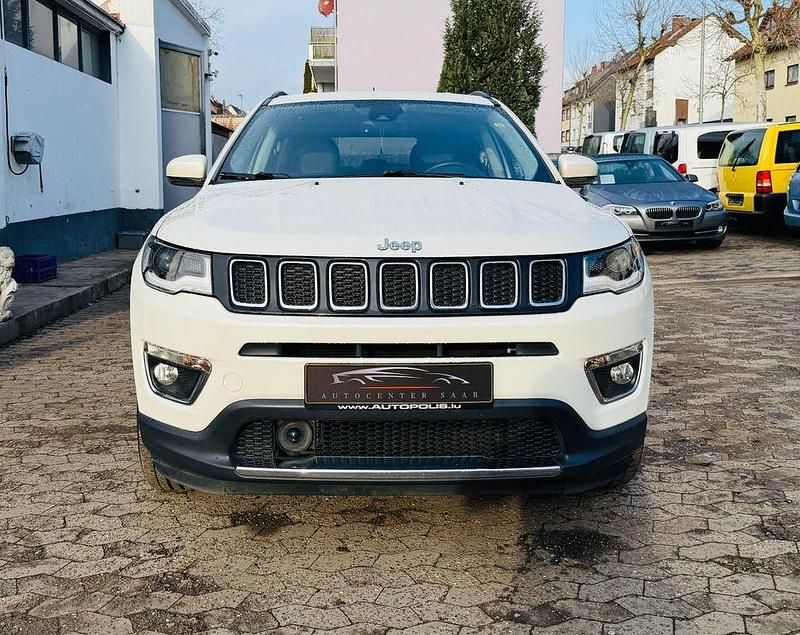 Gebraucht Jeep Compass Limited 170 PS (125 kW) 2018 Weiß SUV