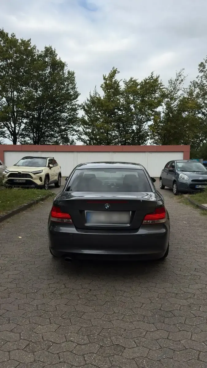 Gebraucht BMW 120 Coupé 177 PS (130 kW) 2008 Grau Coupé