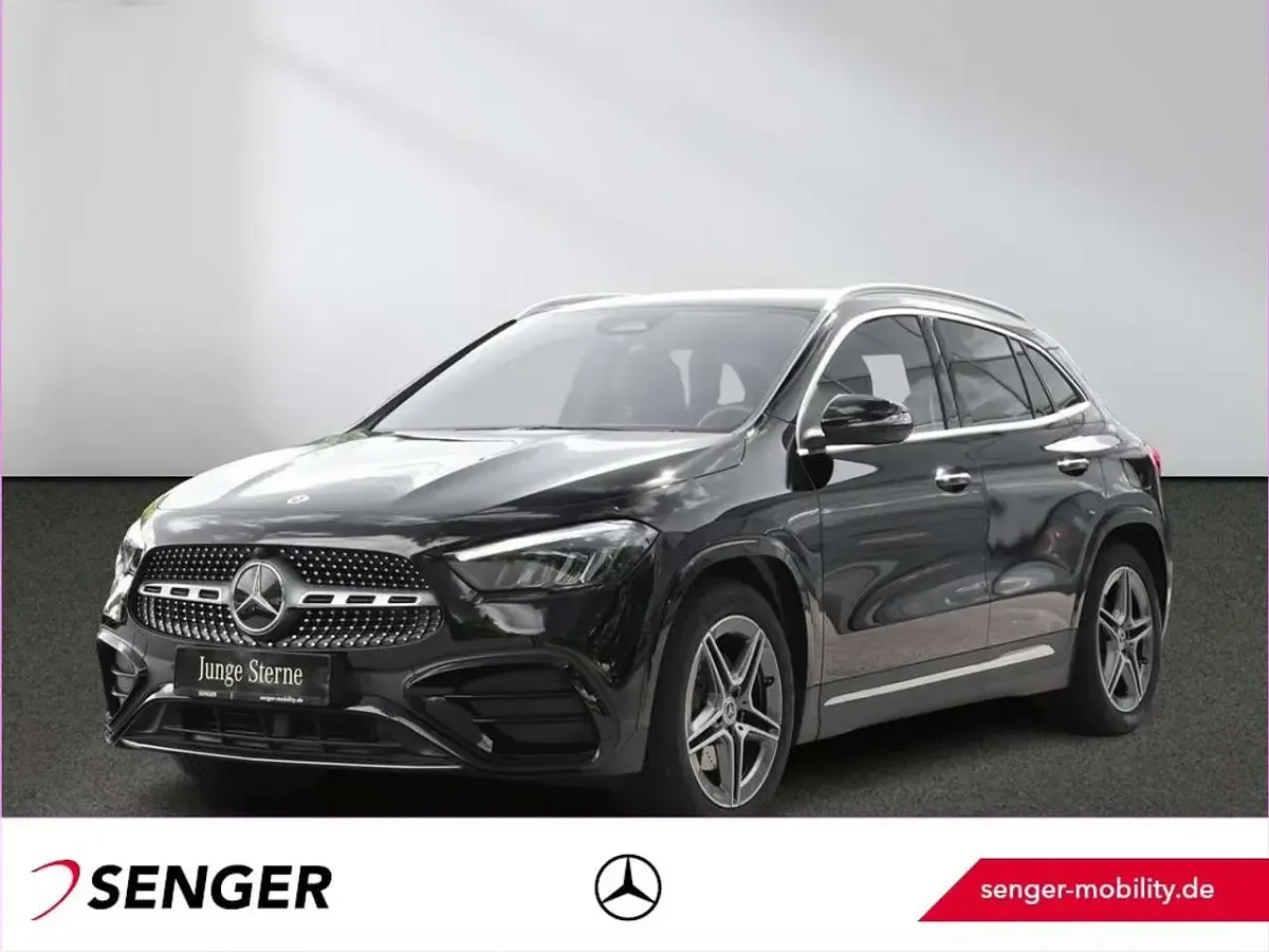 Gebraucht Mercedes GLA200 AMG line 163 PS (119 kW) 2025 SUV