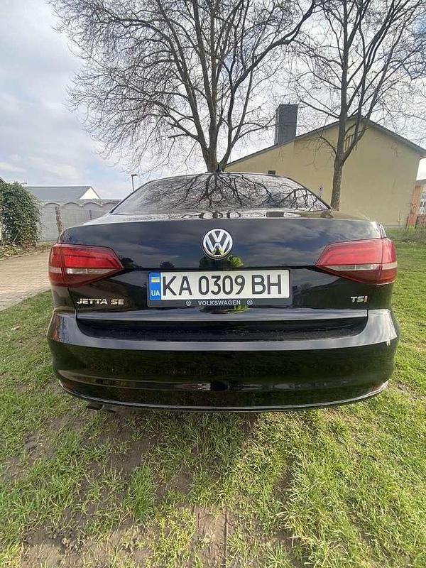 Second-hand VW Jetta 150 CP (110 kW) 2016 Berlinǎ