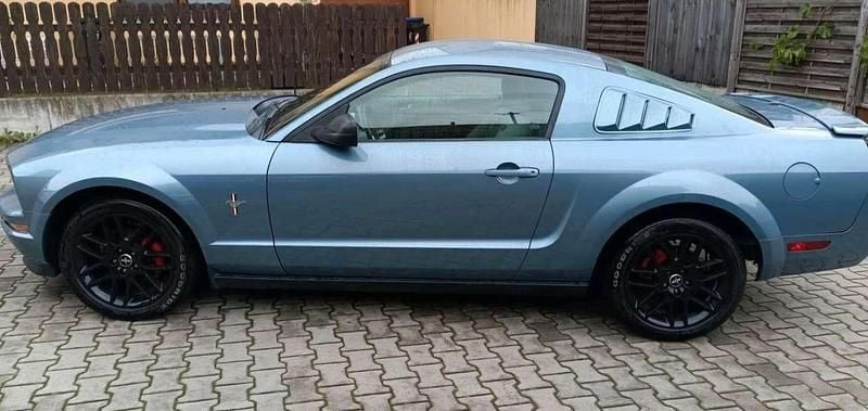 Gebraucht Ford Mustang 253 PS (186 kW) 2008 Blau