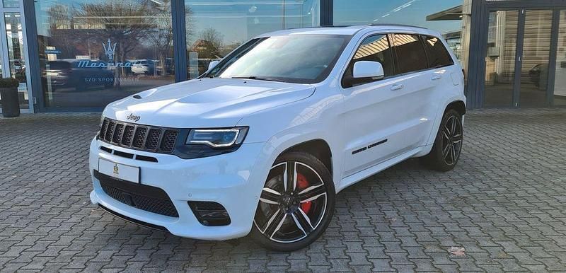 Weiß Gebraucht 2019 Jeep Grand Cherokee SRT SUV | 53.900 € - Bild 1/4