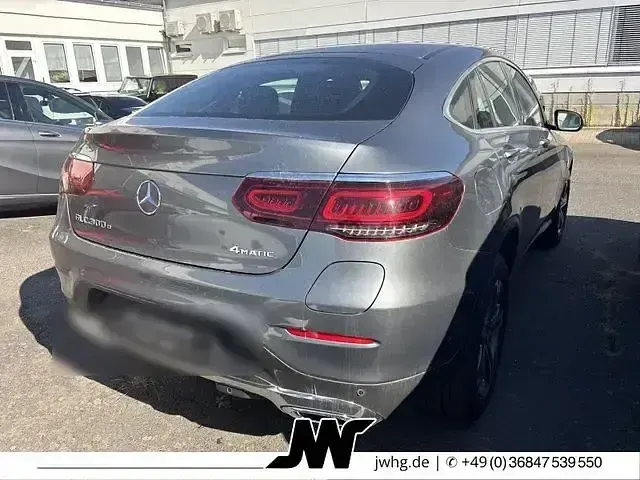 Gebraucht Mercedes GLC300e 320 PS (235 kW) 2020 Andere SUV