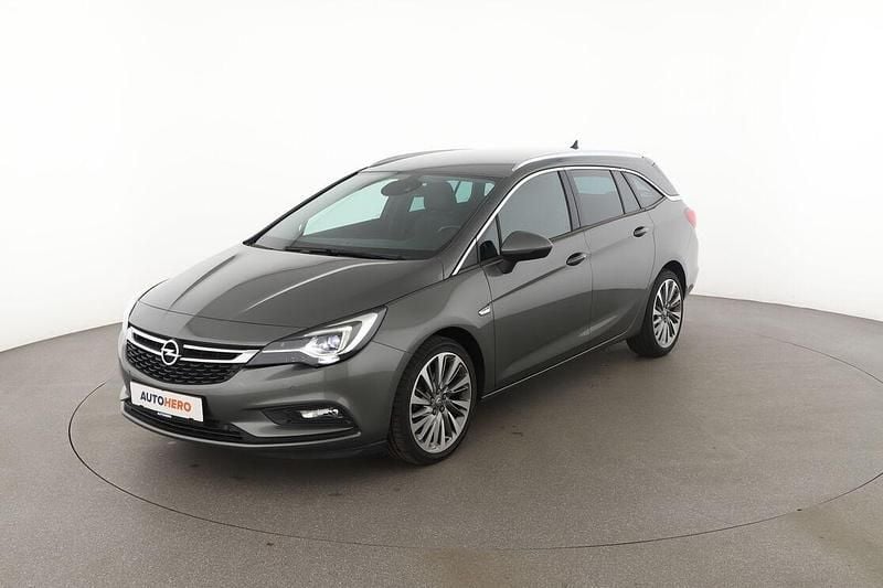 Grau Gebraucht 2018 Opel Astra Ultimate Kombi | 14.190 € (Fairer Preis) - Bild 1/3