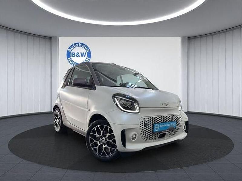 Grau Gebraucht 2021 Smart ForTwo Electric Drive Cabrio | 13.699 € (Fairer Preis) - Bild 1/4