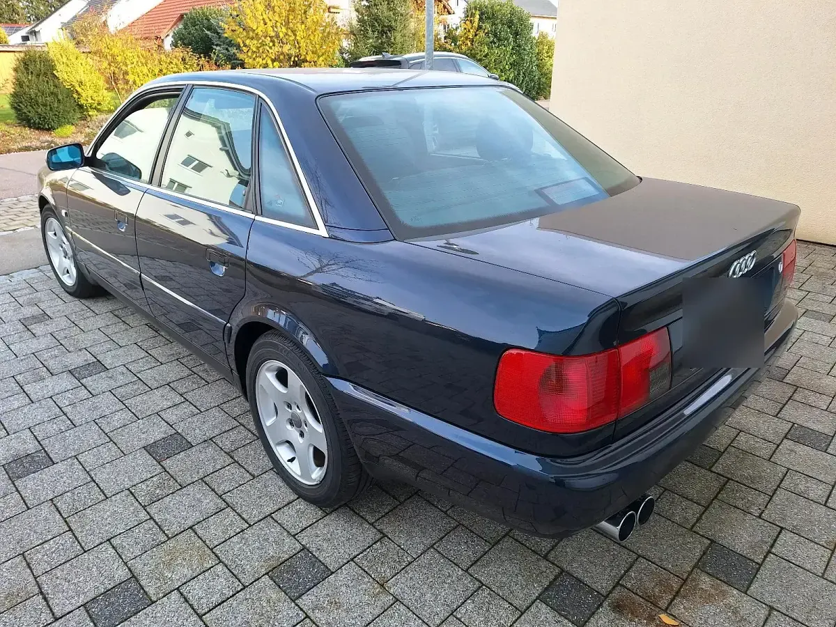 Gebraucht Audi A6 150 PS (110 kW) 1996 Blau Limousine