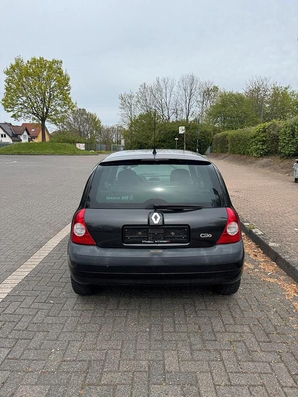 Gebraucht Renault Clio II 75 PS (55 kW) 2003 Schwarz Kleinwagen