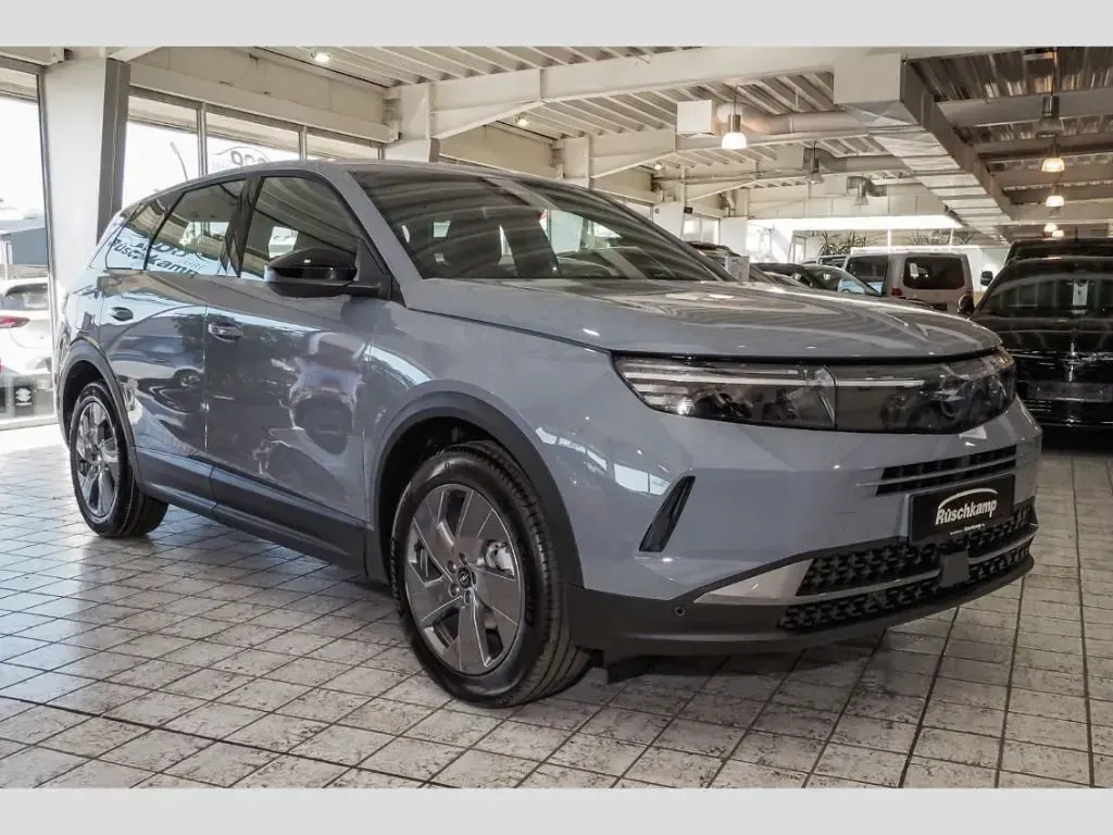 Neu Opel Grandland X Edition 145 PS (106 kW) 2026 Grau SUV