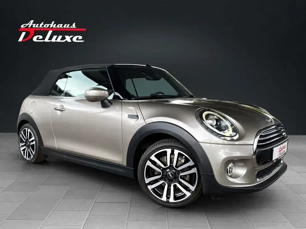 Gebraucht Mini One Cabriolet Chili 102 PS (75 kW) 2019 Melting silver Cabrio