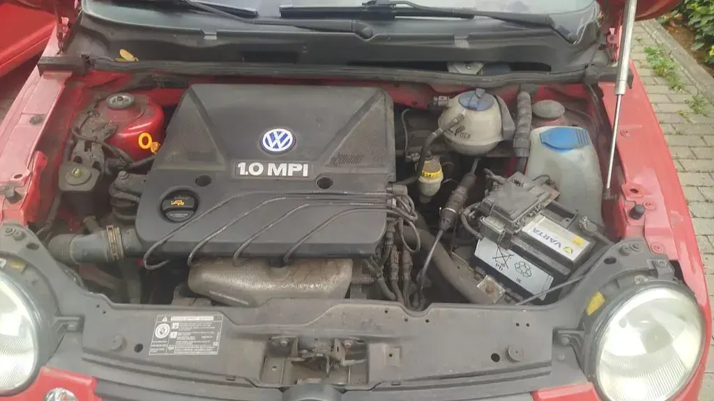 Gebraucht VW Lupo Basis 50 PS (36 kW) 2003 Rot Kleinwagen