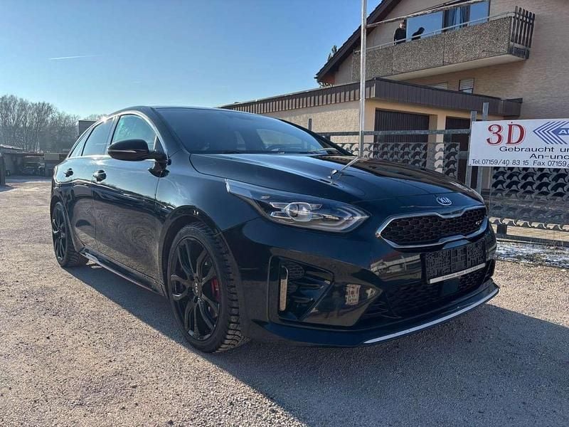 Gebraucht Kia ProCeed 204 PS (150 kW) 2019 Black pearl Kombi