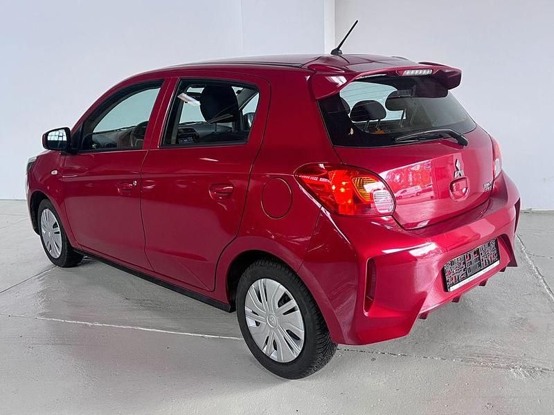 Gebraucht Mitsubishi Space Star Select 71 PS (52 kW) 2023 Rot Kleinwagen