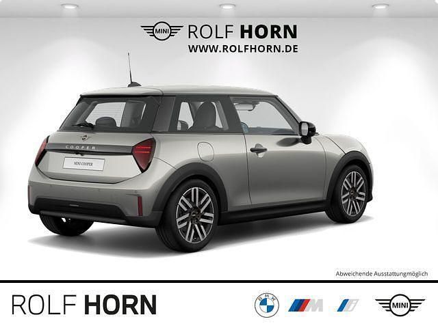 Gebraucht Mini Cooper Classic 156 PS (114 kW) 2024 Schwarz Kleinwagen