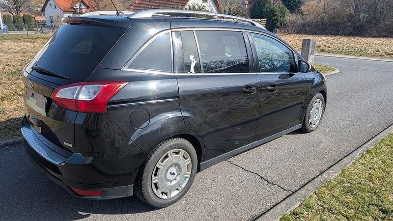 Gebraucht Ford Grand C-Max Titanium 150 PS (110 kW) 2012 Schwarz Van / Kleinbus